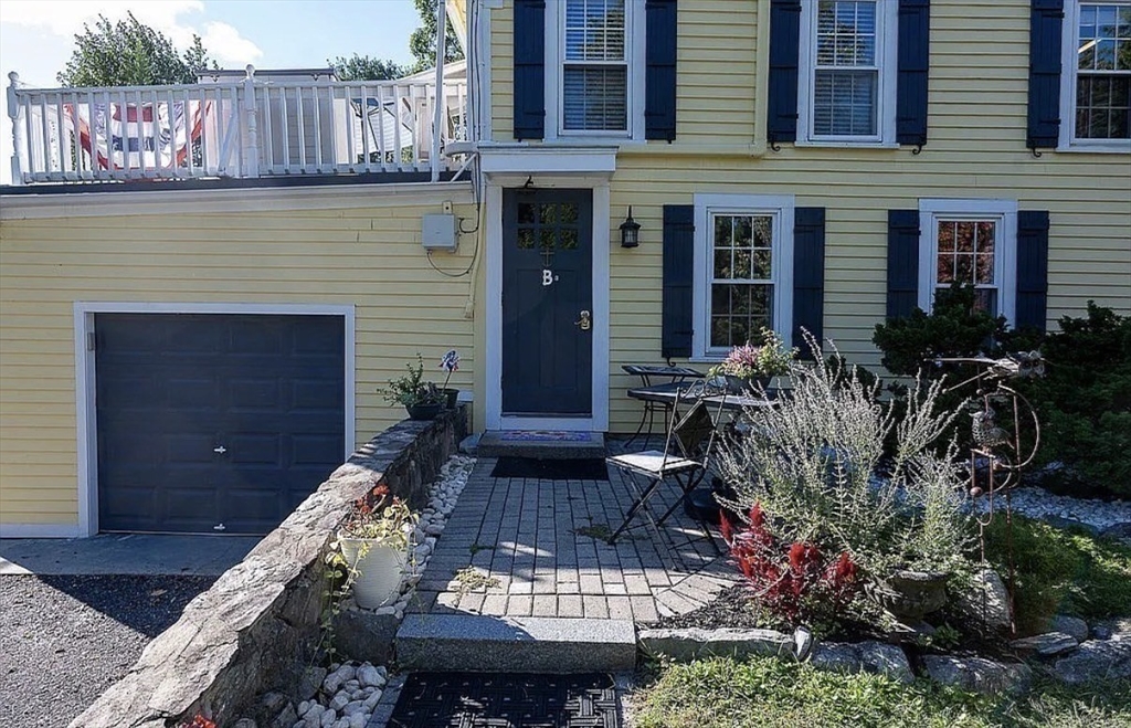 10 Bulkeley Road Littleton, MA 01460 - Photo 11 of 20