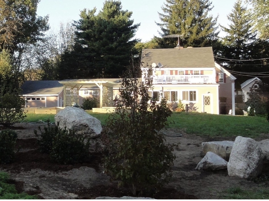 10 Bulkeley Road Littleton, MA 01460 - Photo 18 of 20