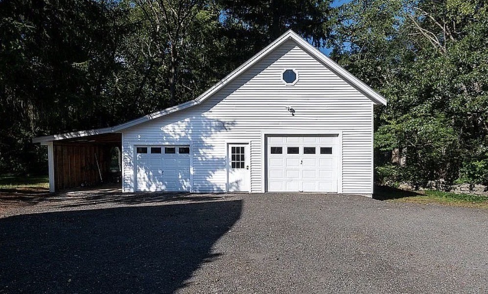 10 Bulkeley Road Littleton, MA 01460 - Photo 4 of 20