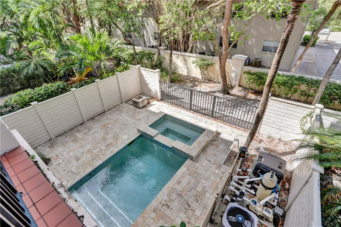 663 Northeast Trieste Lane Boca Raton, FL 33487 - Photo 4 of 44 Photo 4