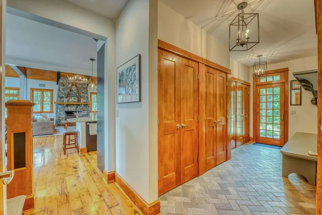 $2,290,000 | 185 Notchway Drive, Franconia, NH 03580