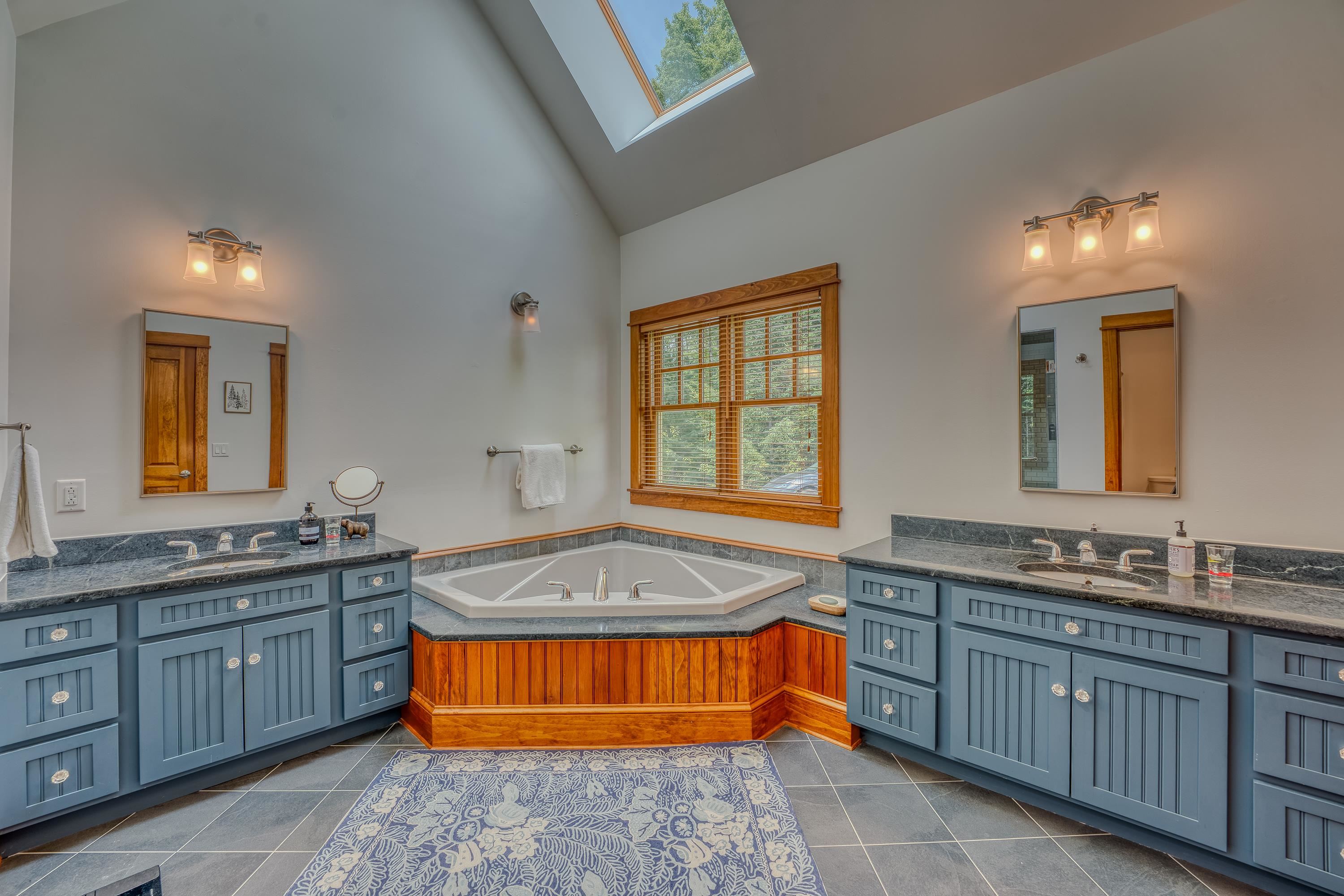 185 Notchway Drive Franconia, NH 03580 - Photo 25 of 58