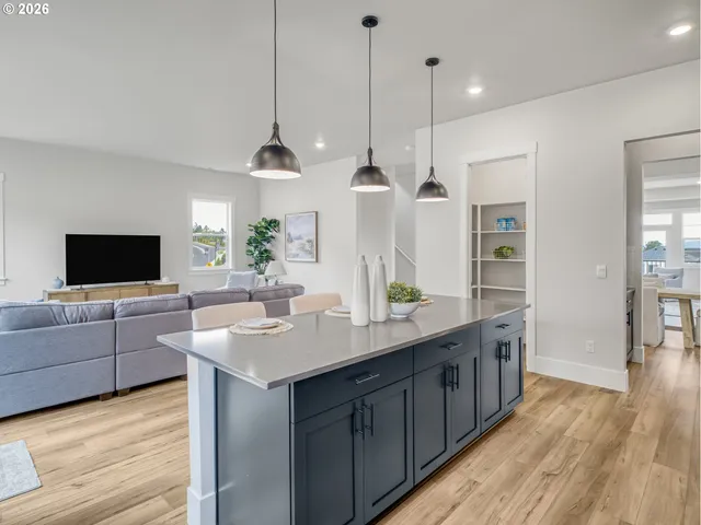 $722,990 | 11750 Southwest 176th Drive, Beaverton, OR 97007