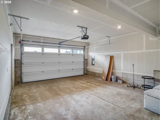 $722,990 | 11750 Southwest 176th Drive, Beaverton, OR 97007