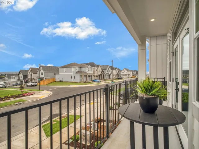 $722,990 | 11750 Southwest 176th Drive, Beaverton, OR 97007