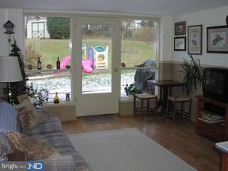 42 Weathervane Road Aston, PA 19014 - Photo 3 of 6 Gallery Image 3