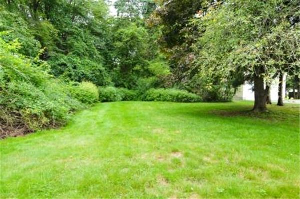 24 Doris Road Framingham, MA 01701 - Photo 7 of 7