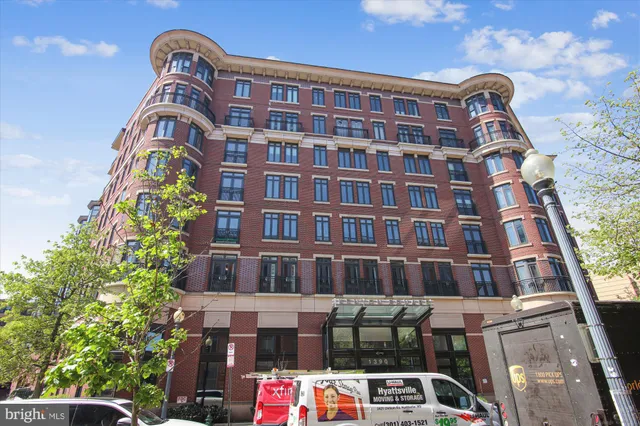 $425,000 | 1390 Kenyon Street Northwest, Unit 416, Washington, DC 20010