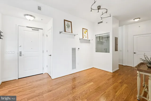 $425,000 | 1390 Kenyon Street Northwest, Unit 416, Washington, DC 20010