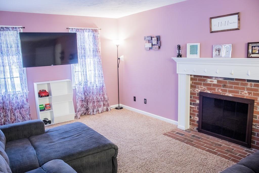 13 Deer Run Road Spencer, MA 01562 - Photo 9 of 32 Gallery Image 9
