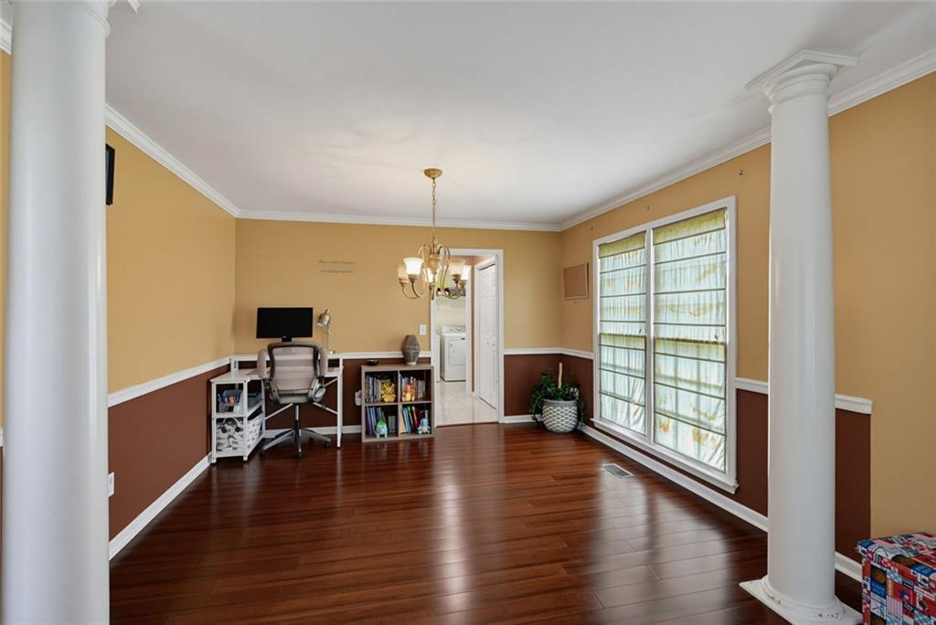 581 Hunters Trace Dallas, GA 30157 - Photo 8 of 42