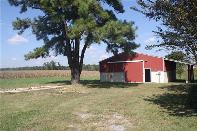 115 Sears Roebuck Road Tullahoma, TN 37388 - Photo 12 of 18 Every man's dream...32x32 workshop with 220 amp service. This building could be used for so many different things
