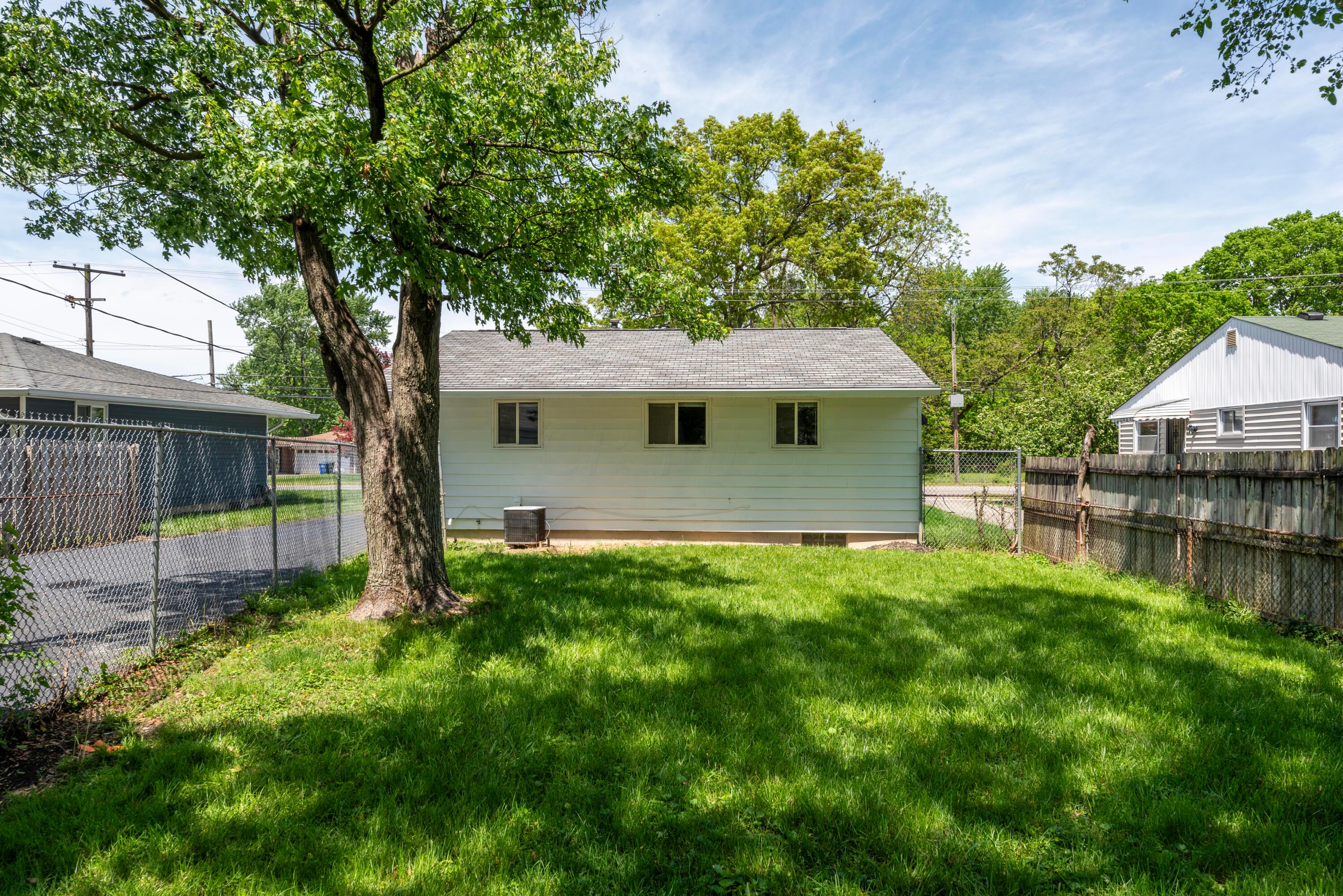 1509 Moler Road Columbus, OH 43207 - Photo 42 of 43 Fenced Yard