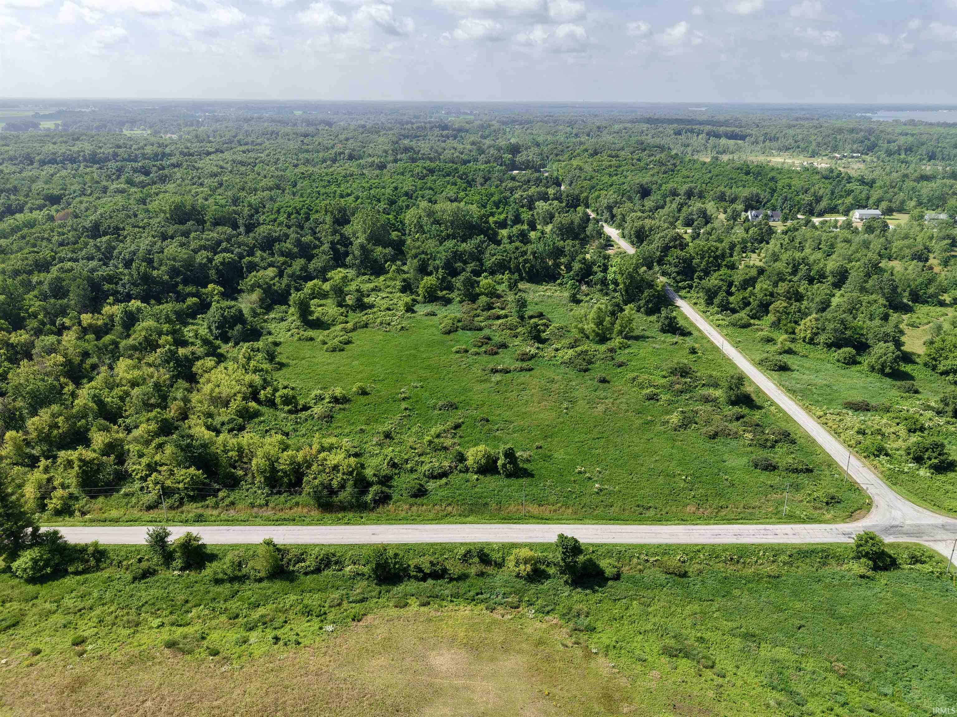 750 E SOUTH County Road Knox, IN 46534 - Photo 18 of 32