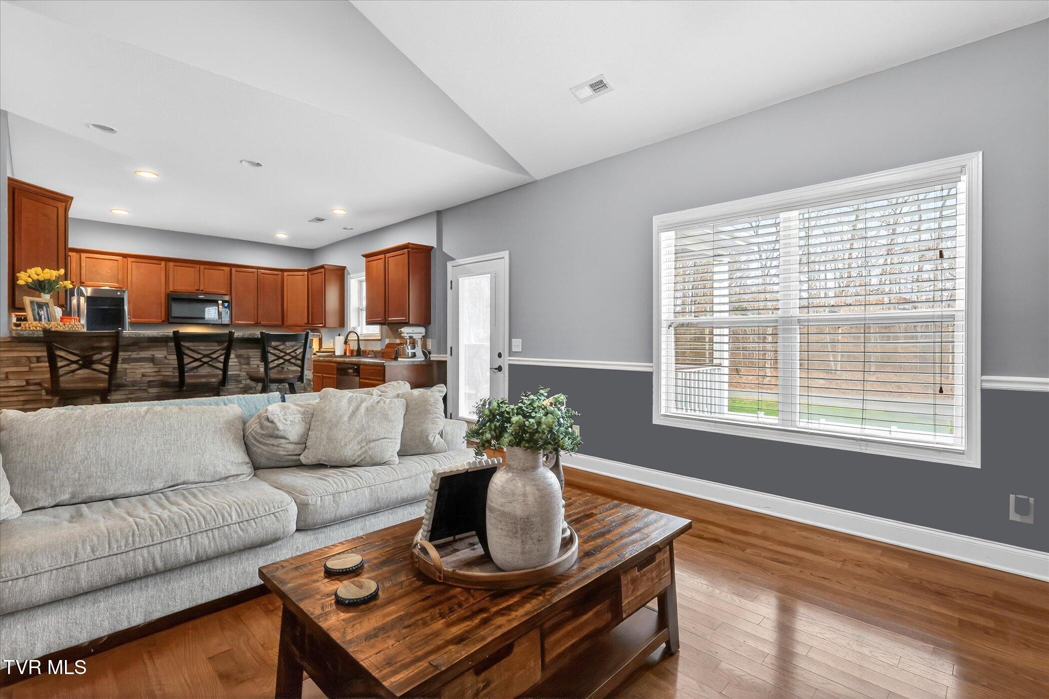 512 Cameron Court Jonesborough, TN 37659 - Photo 6 of 48 07-512-Cameron-Ct-Jonesborough-TN-37659-
