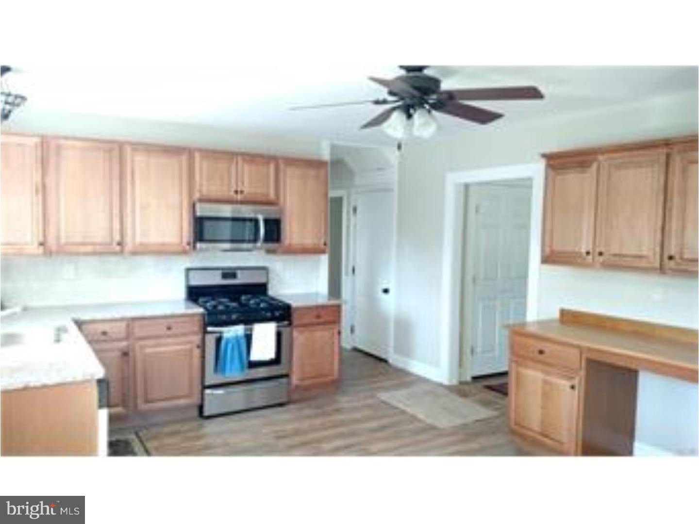 2906 Springtown Hill Road Hellertown, PA 18055 - Photo 8 of 25
