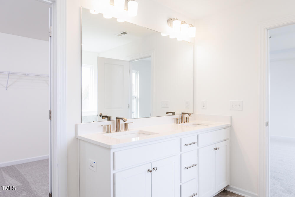 641 Sun Mdw Drive Wake Forest, NC 27587 - Photo 26 of 53 Interiors MLS-13