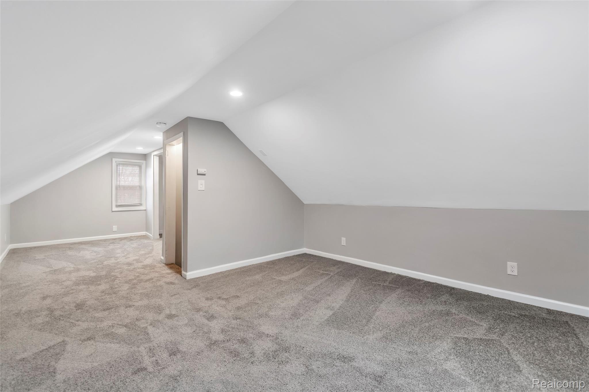 27727 Goddard Road Romulus, MI 48174 - Photo 14 of 19 Master Bedroom