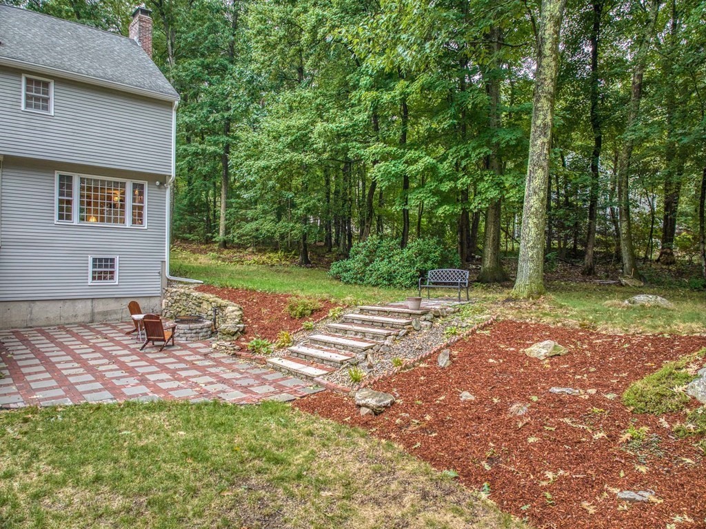 106 Wildwood Road Andover, MA 01810 - Photo 6 of 42