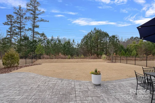 $715,000 | 2253 Masons Bend Drive, Fort Mill, SC 29708