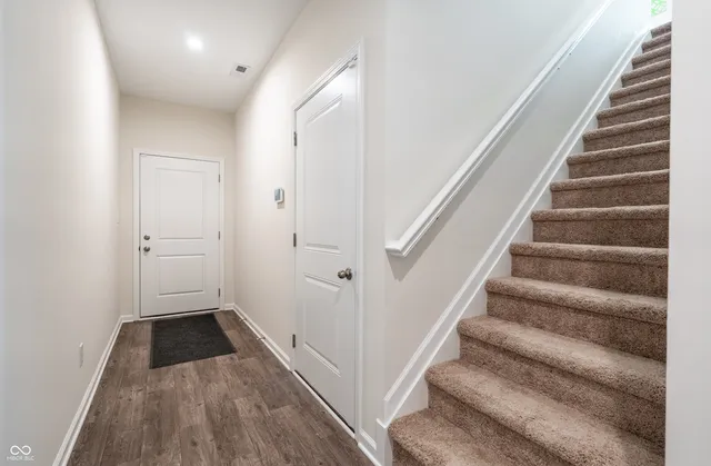 $250,000 | 10803 Penwell Way, Indianapolis, IN 46235