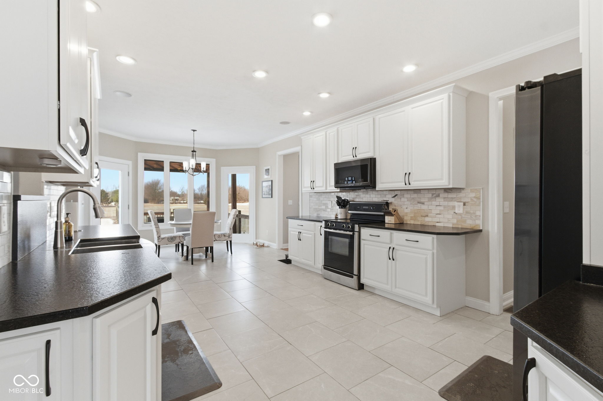 22630 Lamong Road Sheridan, IN 46069 - Photo 13 of 73