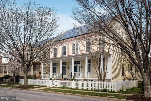 $1,350,000 | 505 Grand Champion Drive, Rockville, MD 20850