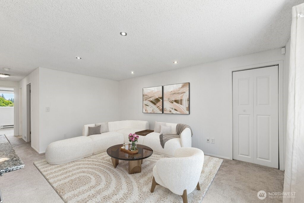 7909 218th Street Southwest, Unit 4 Edmonds, WA 98026 - Photo 14 of 28
