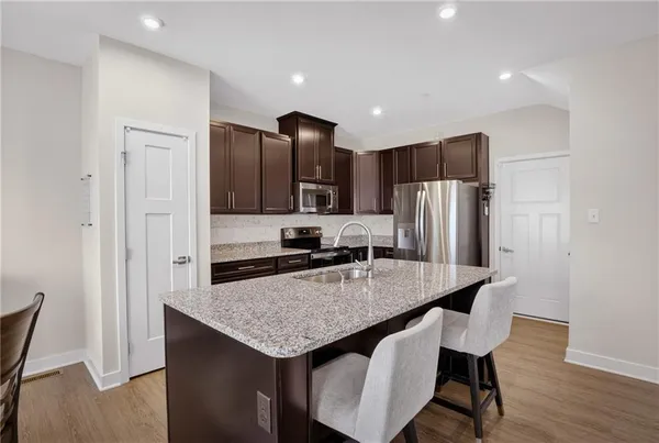 $400,000 | 471 Dogwood Lane, McDonald, PA 15057