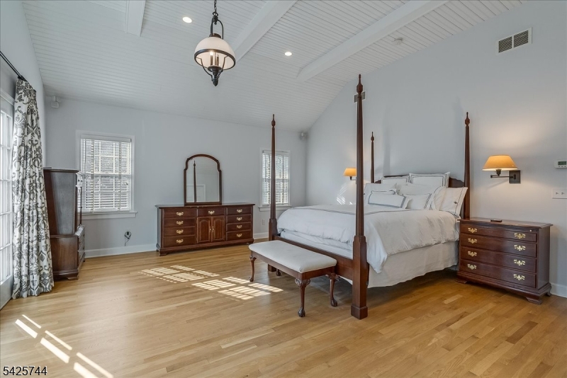 40 Spring Brook Road Morristown, NJ 07960 - Photo 14 of 27