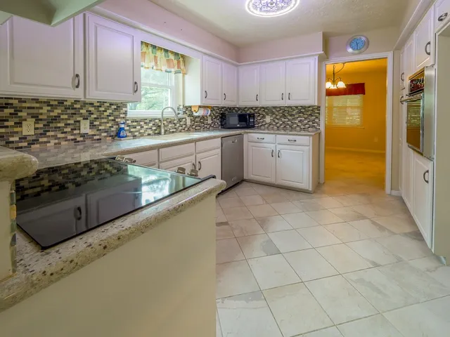 $749,500 | 25429 Hardin Store Road, Pinehurst, TX 77362