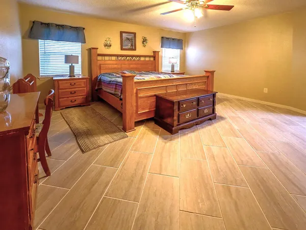 $749,500 | 25429 Hardin Store Road, Pinehurst, TX 77362