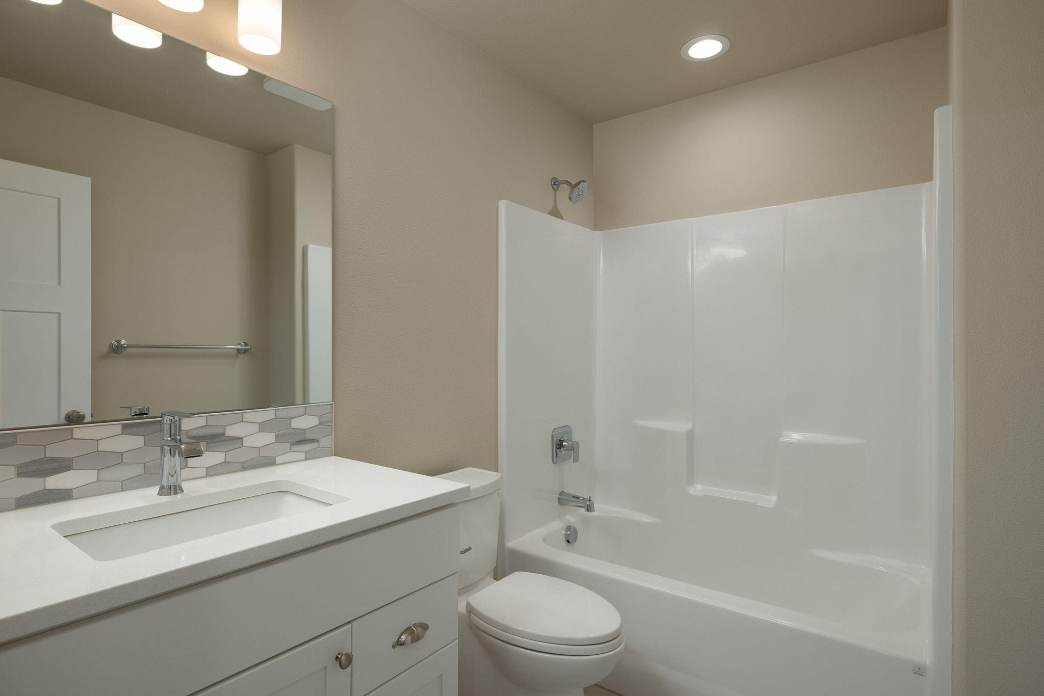 20524 Murphy Road, Unit LOT 48 Bend, OR 97702 - Photo 17 of 22 17-web-or-mls-20524 Murphy Rd (17 of 22)