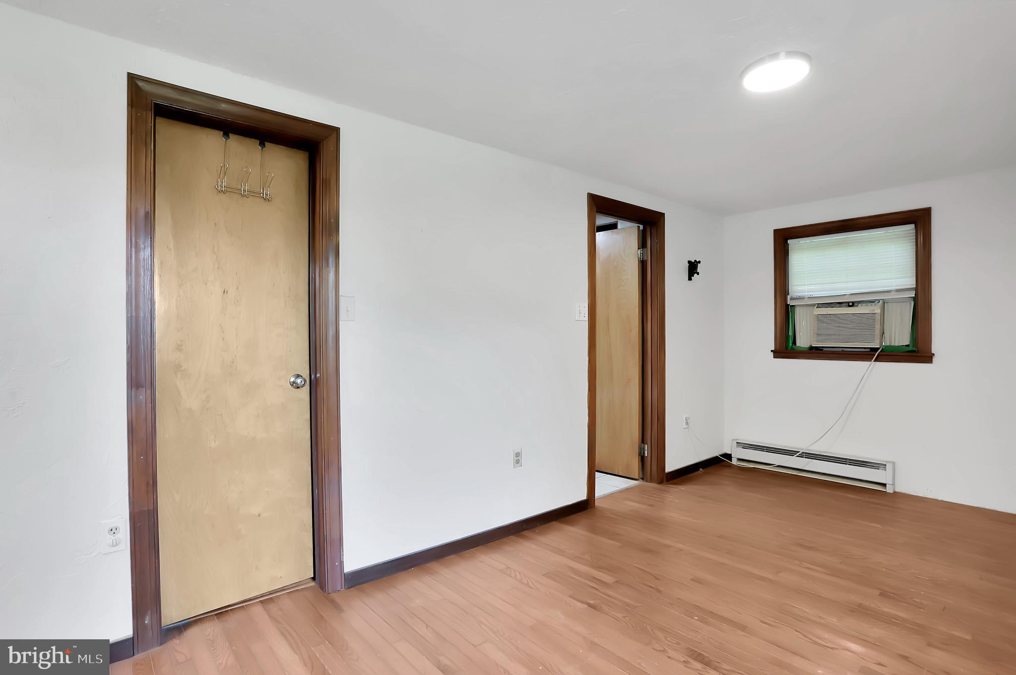 8802 Mapleville Road Mount Airy, MD 21771 - Photo 13 of 31 Bedroom 1
