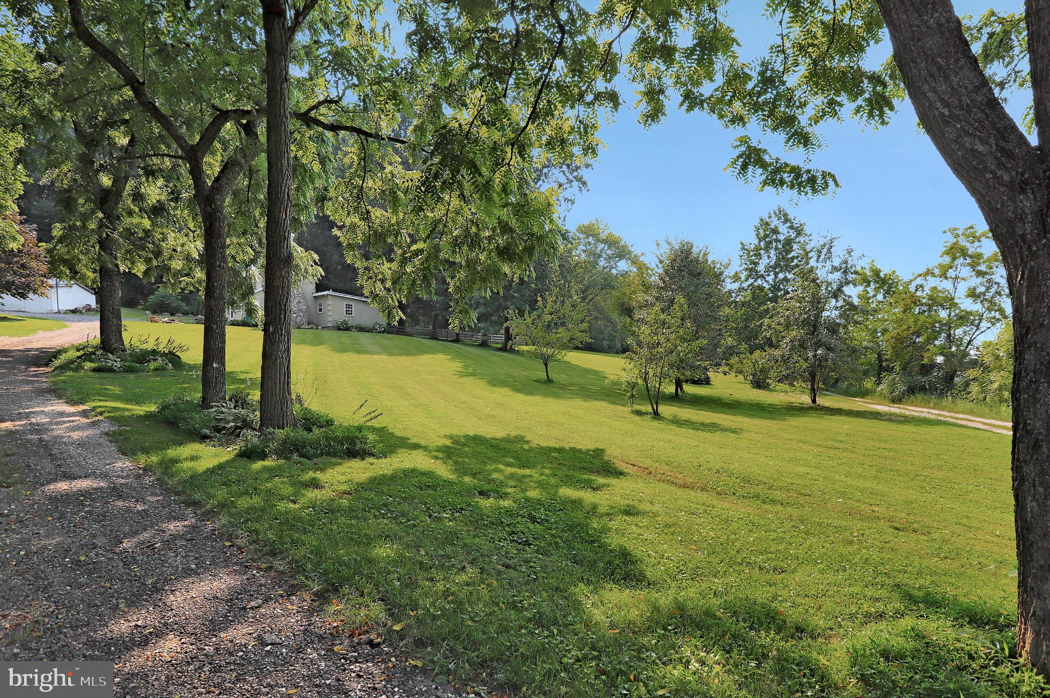 8802 Mapleville Road Mount Airy, MD 21771 - Photo 25 of 31 Exterior