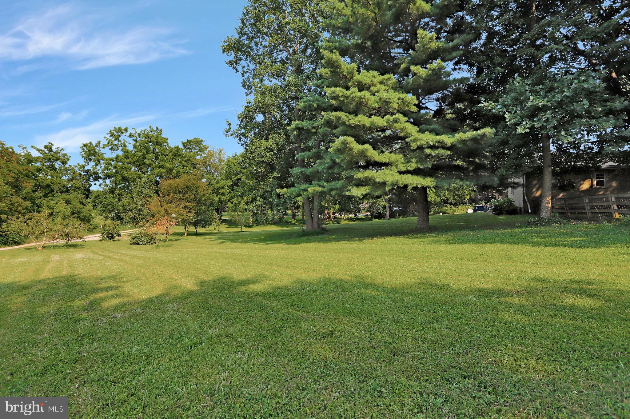 8802 Mapleville Road Mount Airy, MD 21771 - Photo 27 of 31 Exterior