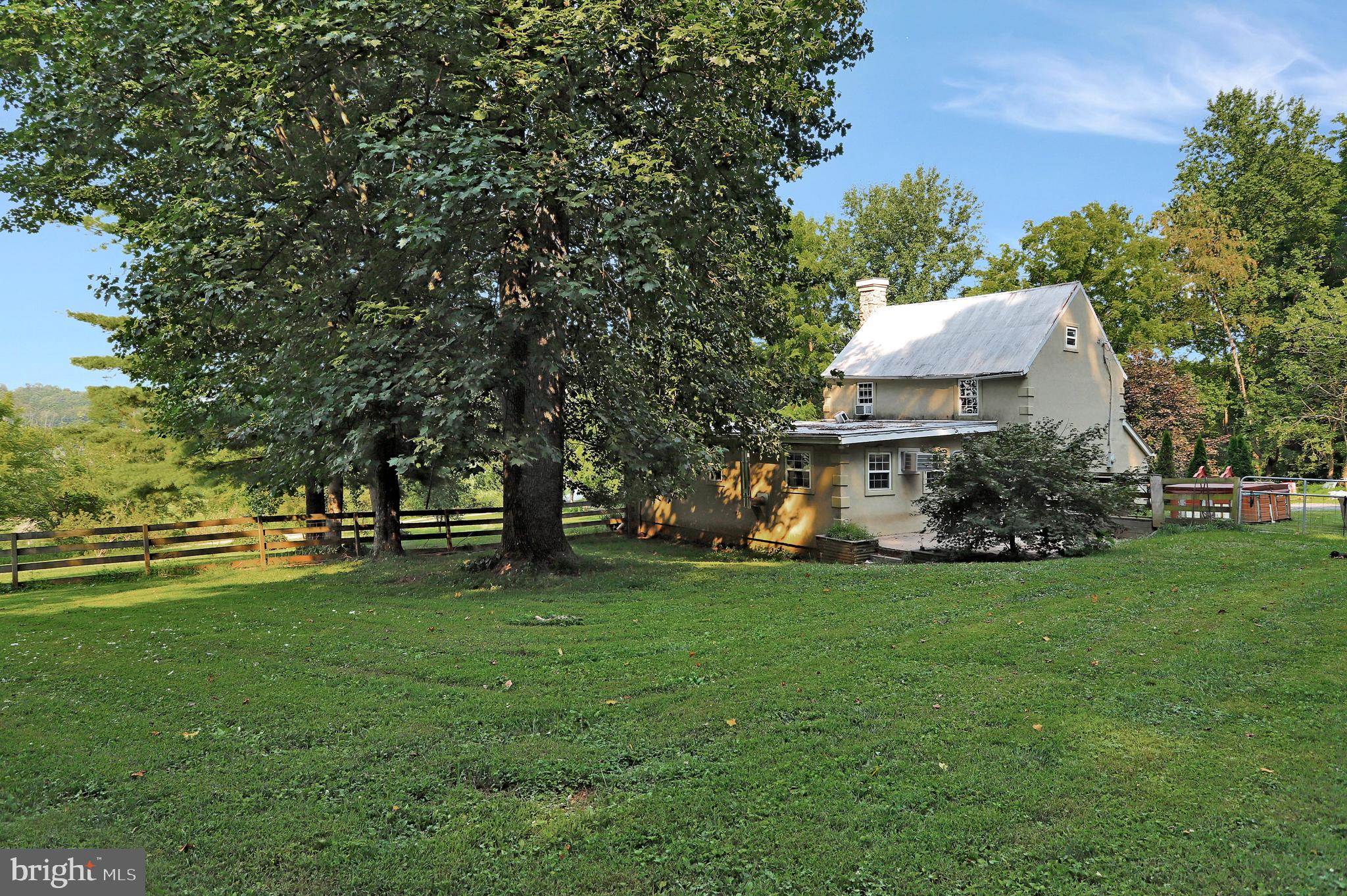 8802 Mapleville Road Mount Airy, MD 21771 - Photo 29 of 31 Exterior