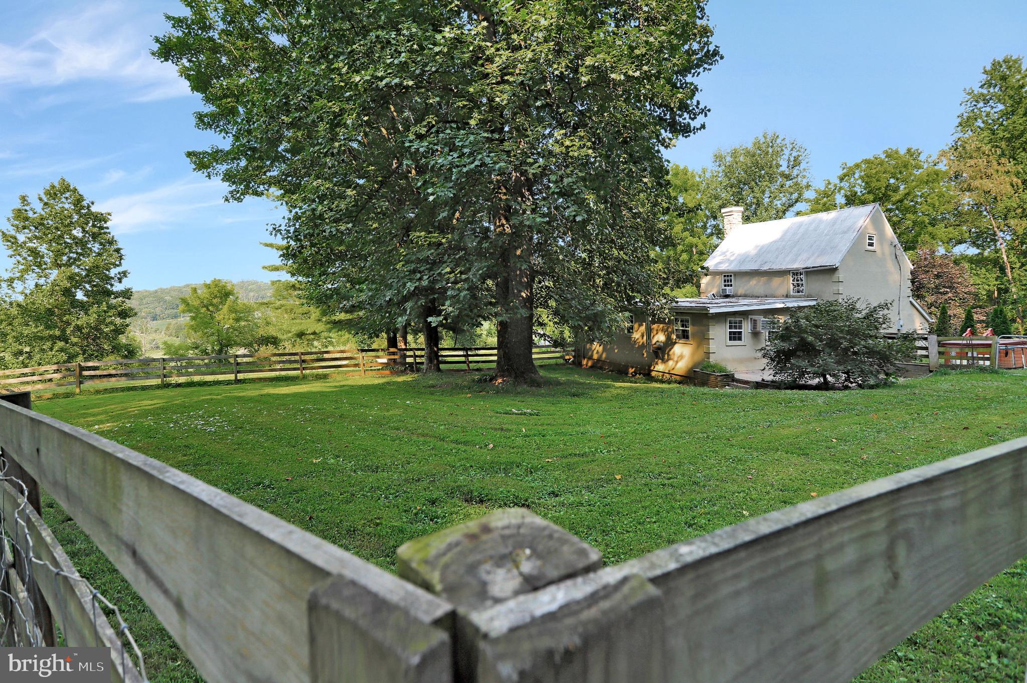 8802 Mapleville Road Mount Airy, MD 21771 - Photo 30 of 31 Exterior