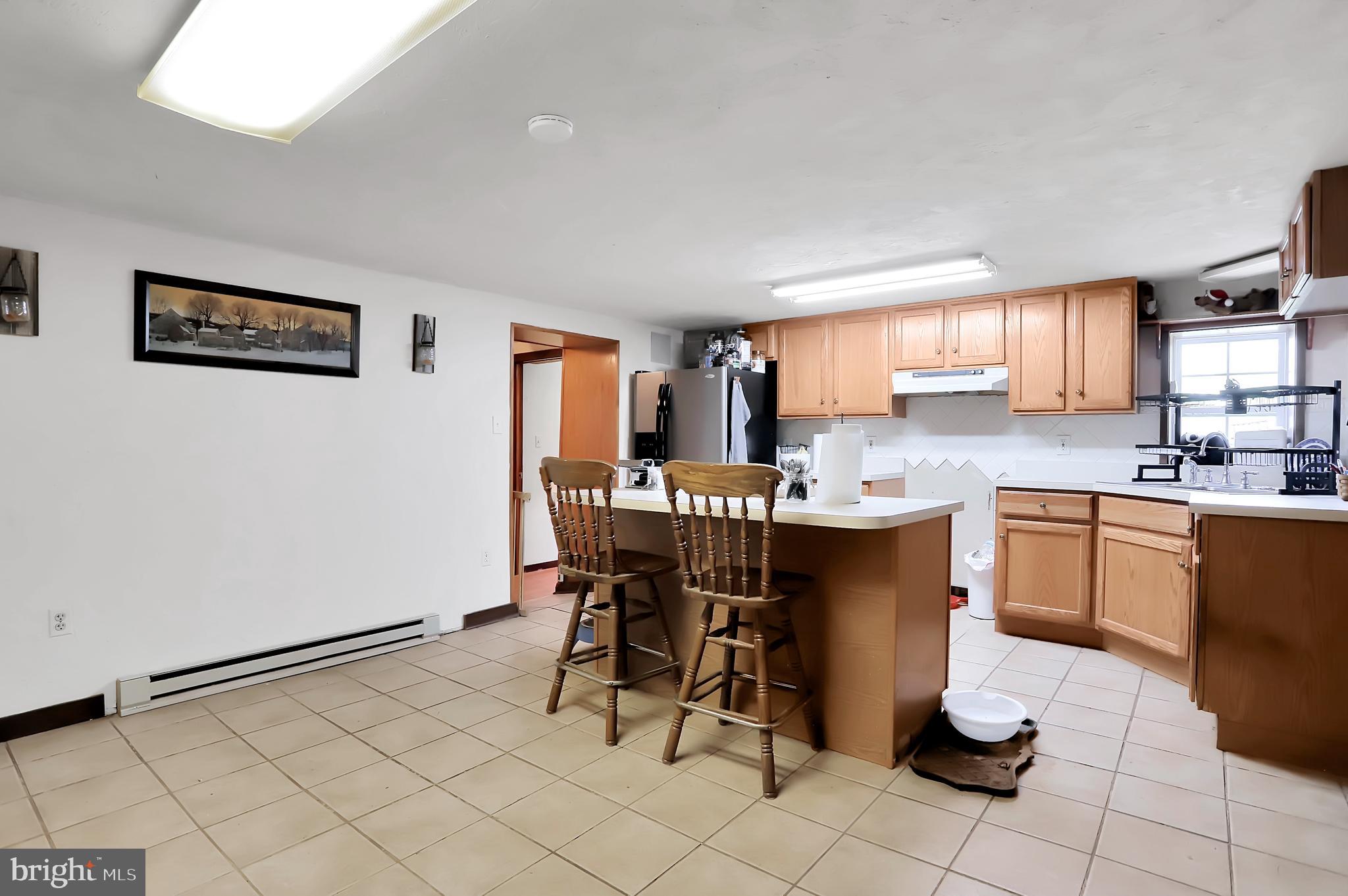 8802 Mapleville Road Mount Airy, MD 21771 - Photo 4 of 31 Kitchen