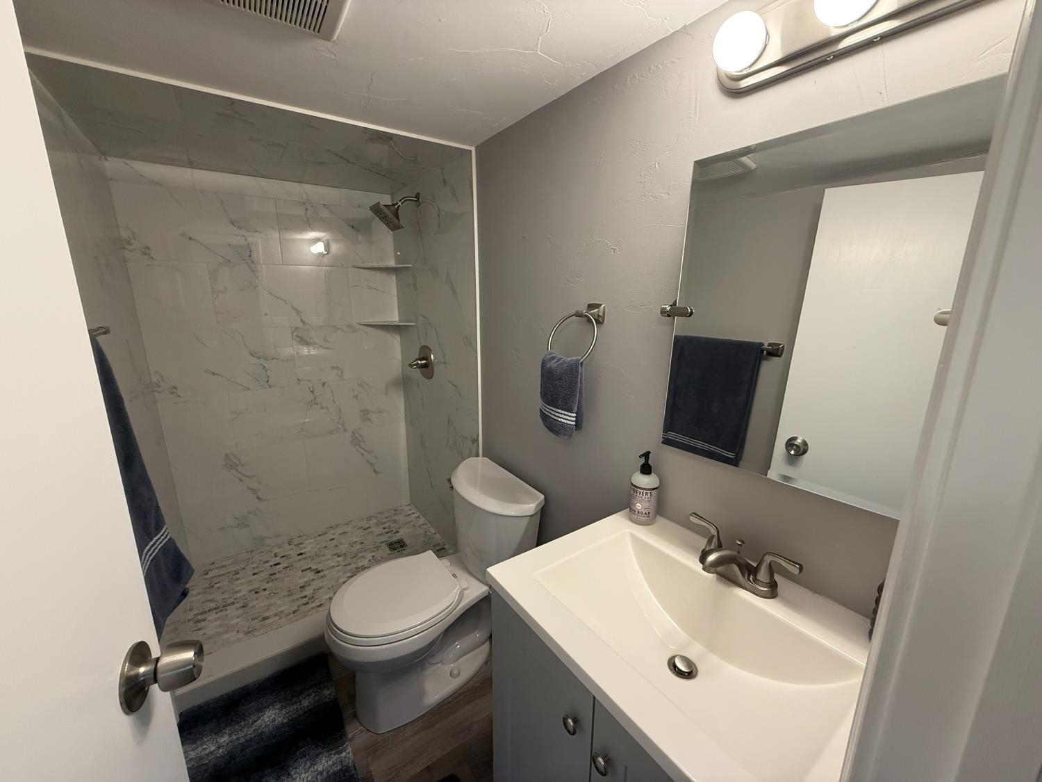 1620 East Randall Avenue Appleton, WI 54911 - Photo 13 of 30