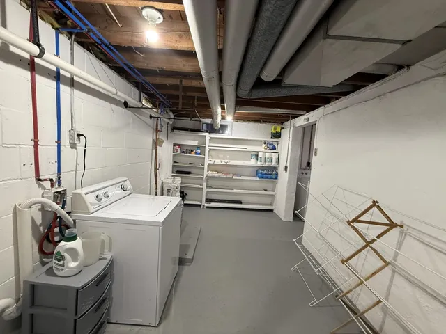 $238,499 | 1620 East Randall Avenue, Appleton, WI 54911