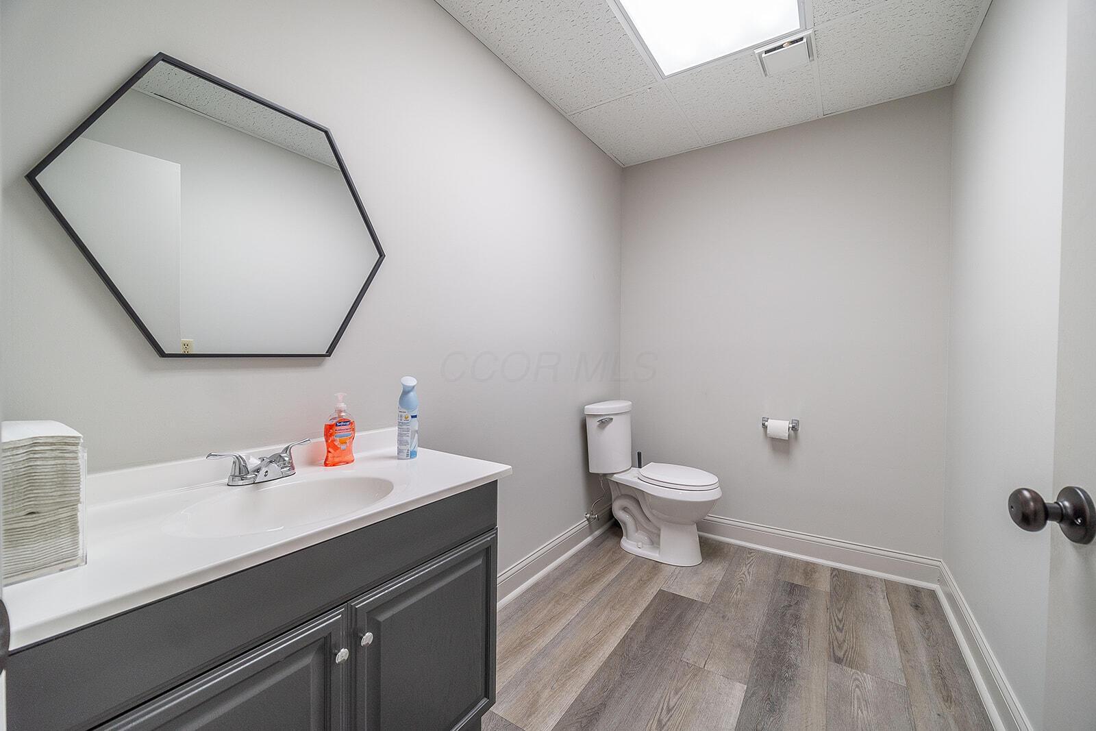3657 Trabue Road Columbus, OH 43228 - Photo 46 of 73 3657 Trabue Rd-63