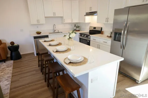 $599,000 | 4980 Ocean View Boulevard, Unit P, San Diego, CA 92113