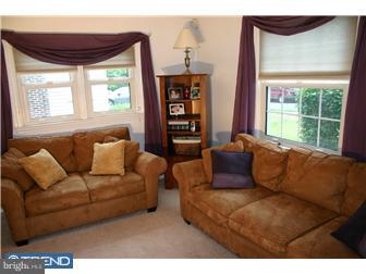 1517 Norman Road Havertown, PA 19083 - Photo 2 of 11 Living Room