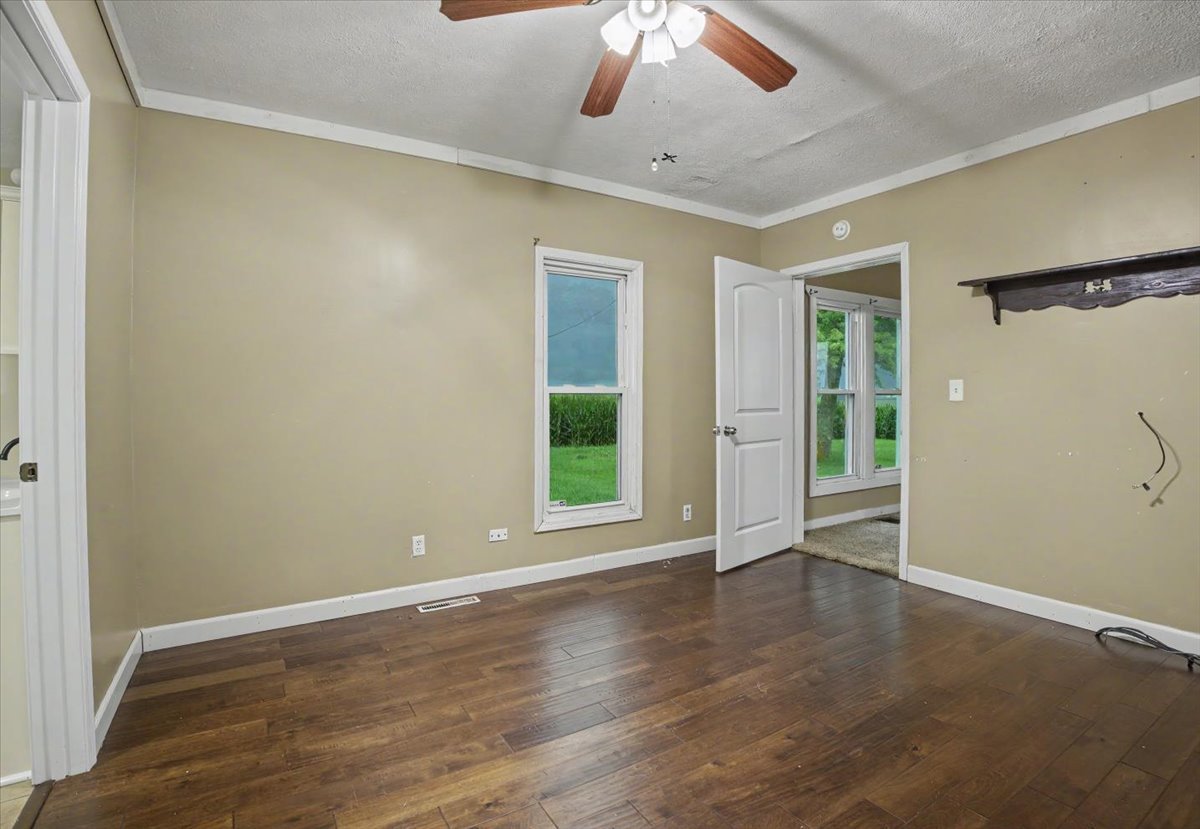 24614 East 1900 N Road Pontiac, IL 61764 - Photo 22 of 34 Gallery Image 22