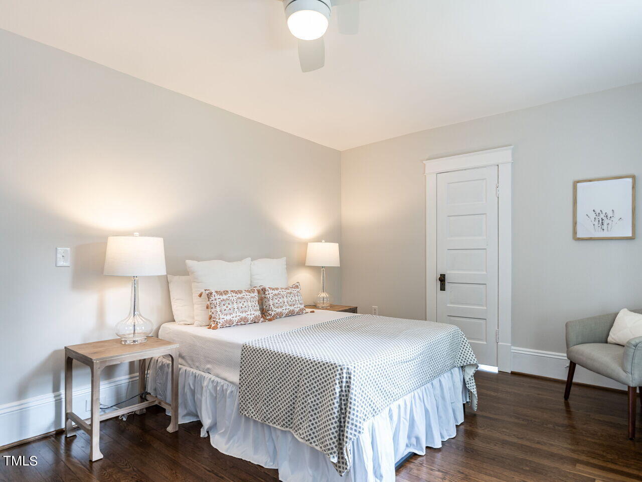 200 West Whitaker Mill Road Raleigh, NC 27608 - Photo 28 of 35 032-1280x960-bedroom