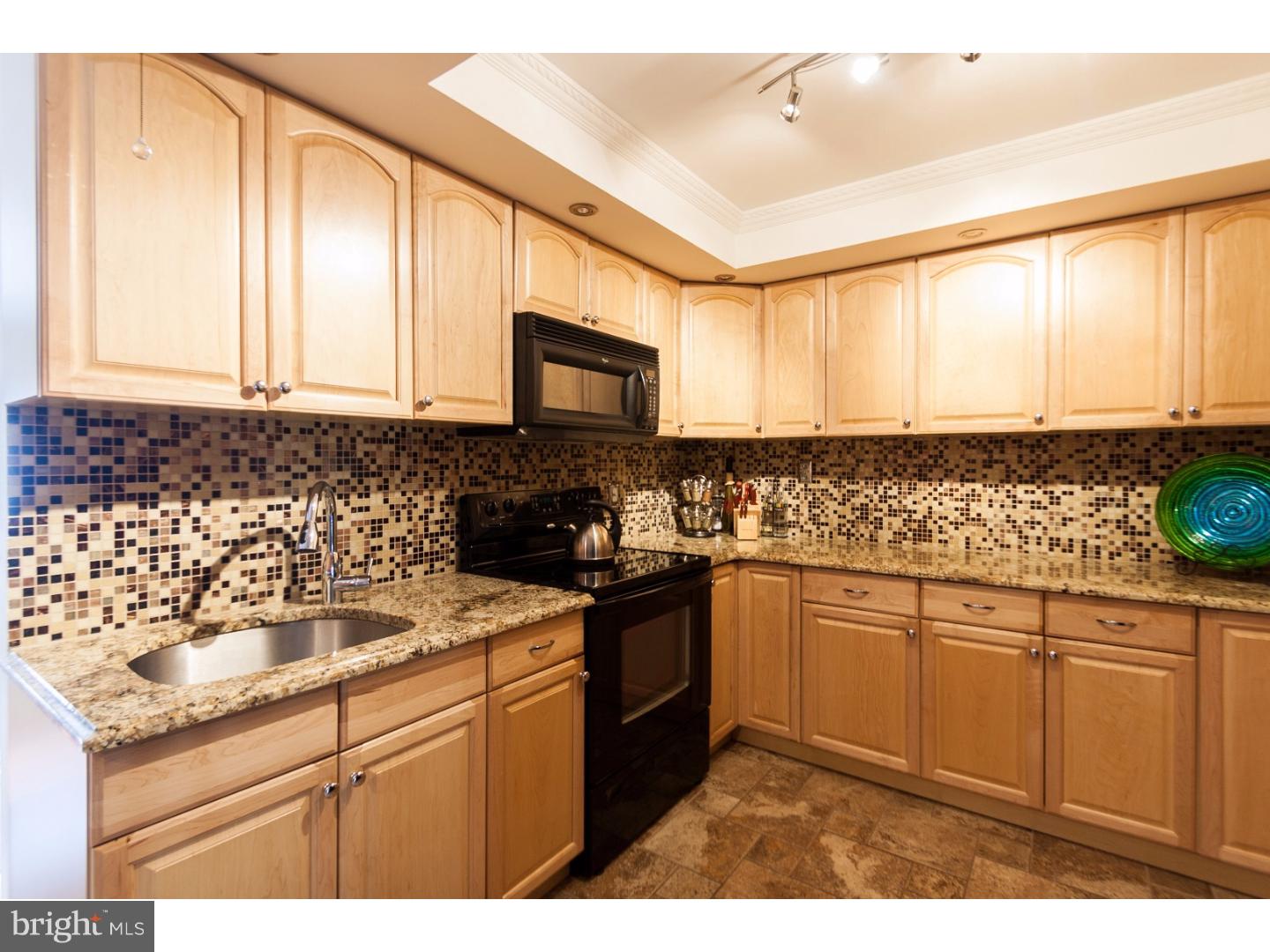 205 Waltham Road Fairless Hills, PA 19030 - Photo 17 of 25 Kitchen