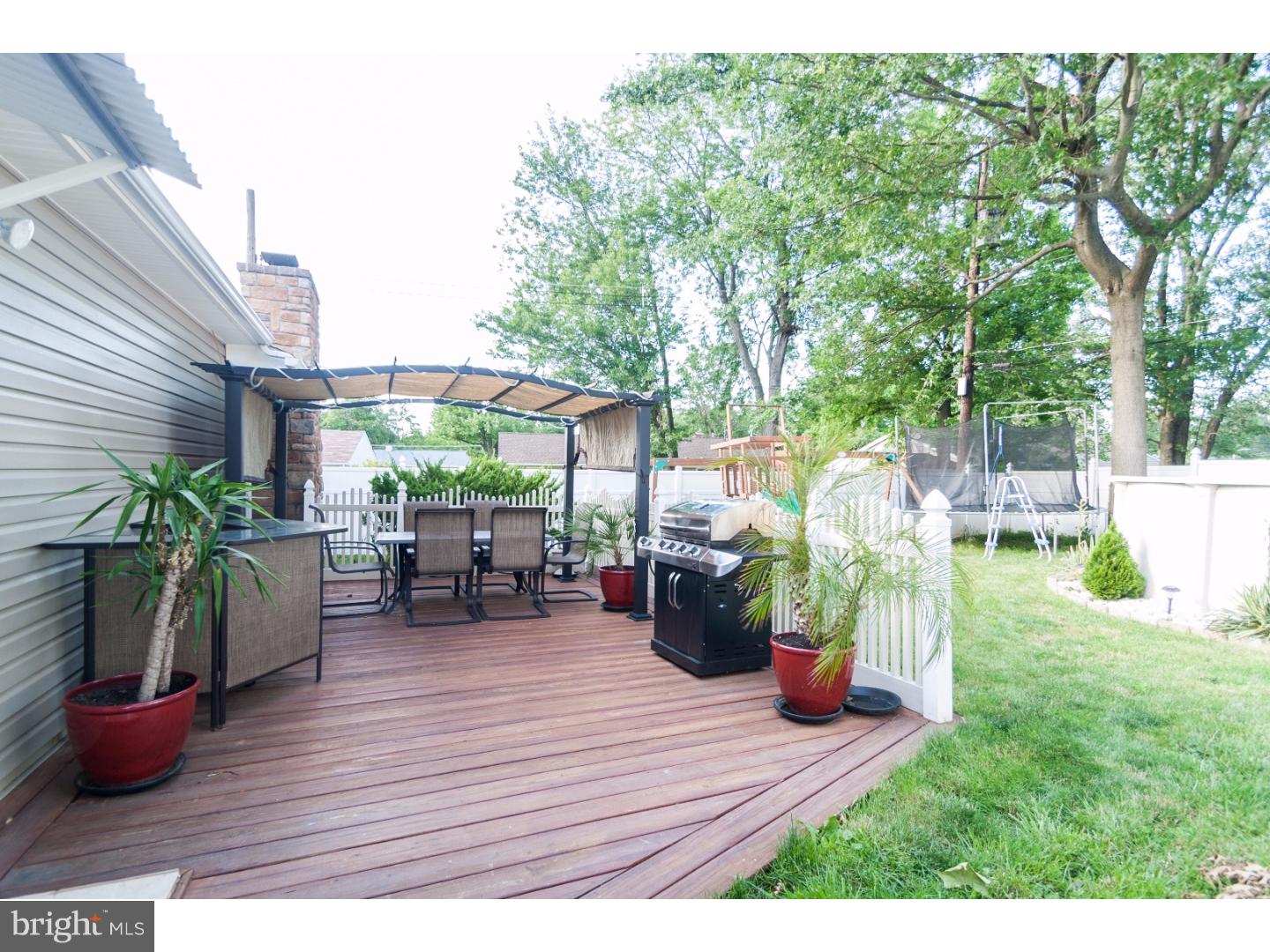 205 Waltham Road Fairless Hills, PA 19030 - Photo 23 of 25 Deck
