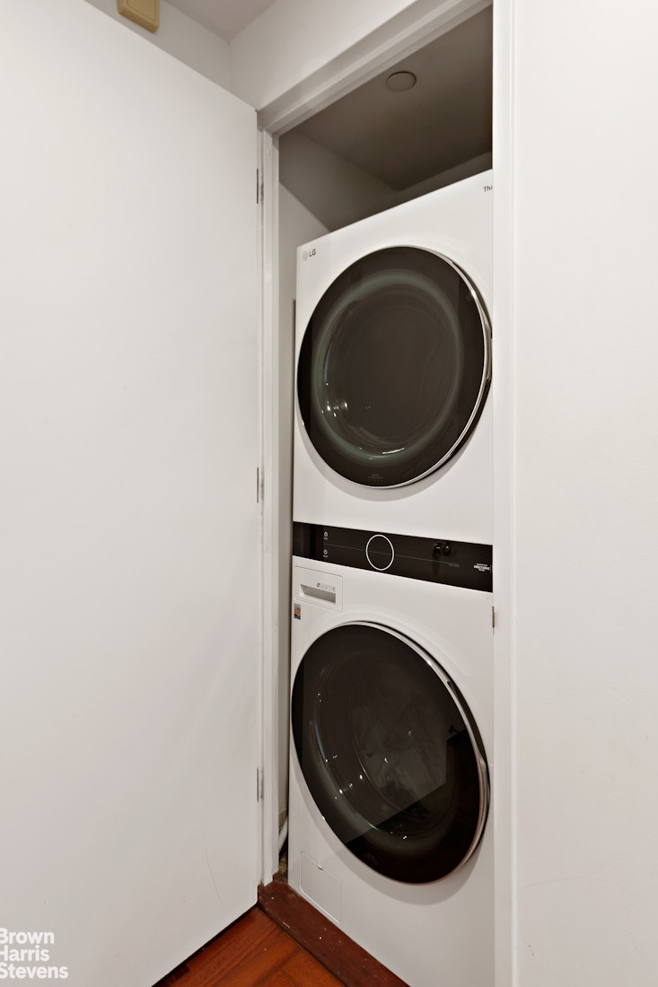 220 Riverside Boulevard, Unit 4B Manhattan, NY 10069 - Photo 7 of 14 Gallery Image 7