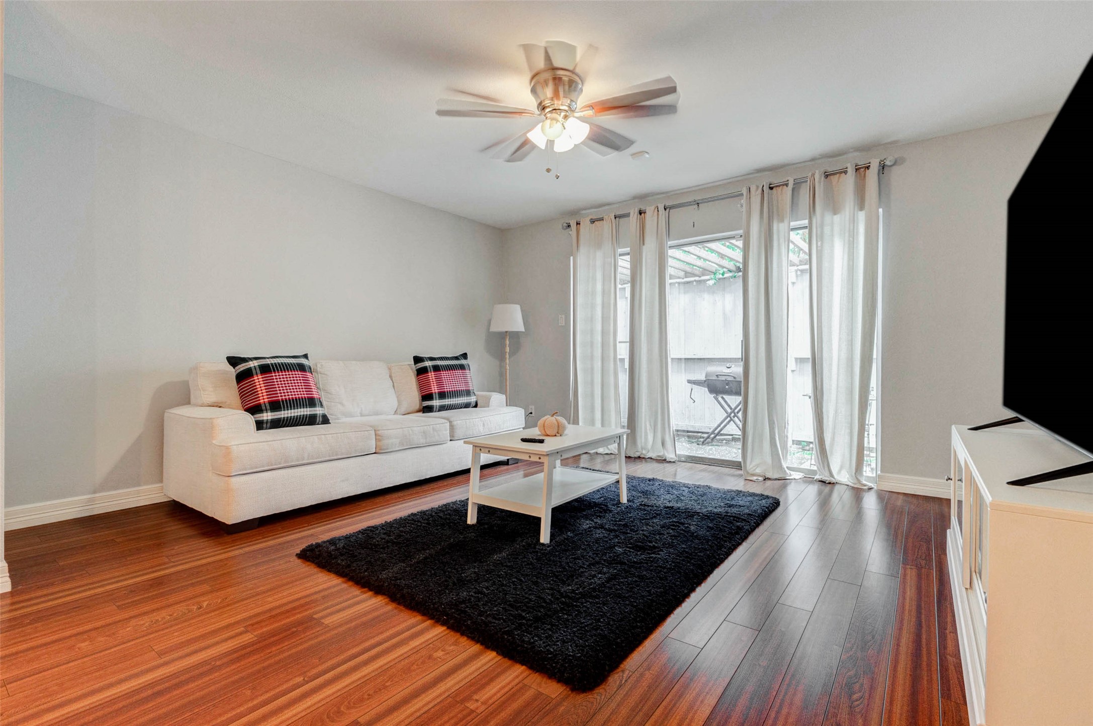 1212 Fairview Street, Unit A Houston, TX 77006 - Photo 8 of 25
